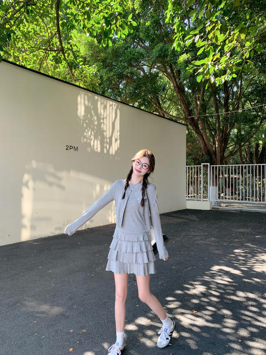 <曾小咸推荐>4.3现货秒杀 ！微信超特价！韩系假两件长袖连衣裙 日常229.99 立减130 秒杀99.99！！ 商品图9