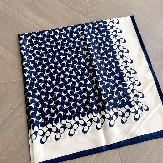 直发【含真丝】 马车家新款 大尺寸，真丝方巾 商品图3