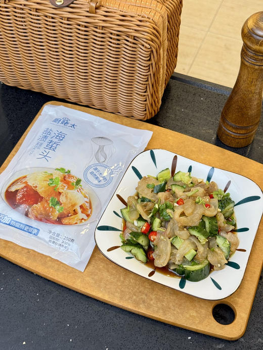 ✨凉拌脆弹鲜爽【厨姥太·盐渍海蜇头】开团❗️包好吃的❗️ ✅鲜捕纯盐渍锁鲜，人工精挑去碎渣去杂质❗️晶透无腥，鲜度拉满  商品图2