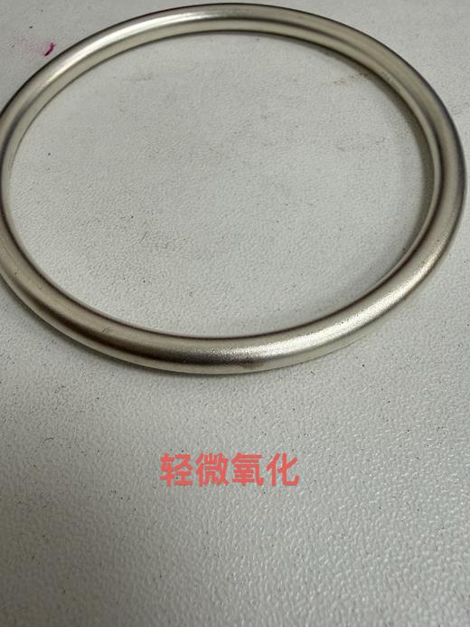 AB39451-A-X046AB0000008 周大福CHOW TAI FOOK 实心简约经典素圈哑光925银手镯【约22克】【内圈约54mm】 商品图9