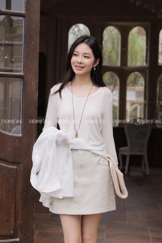 【门店同款】ENJOY夏季轻盈U领长袖T恤 170498260 商品图3