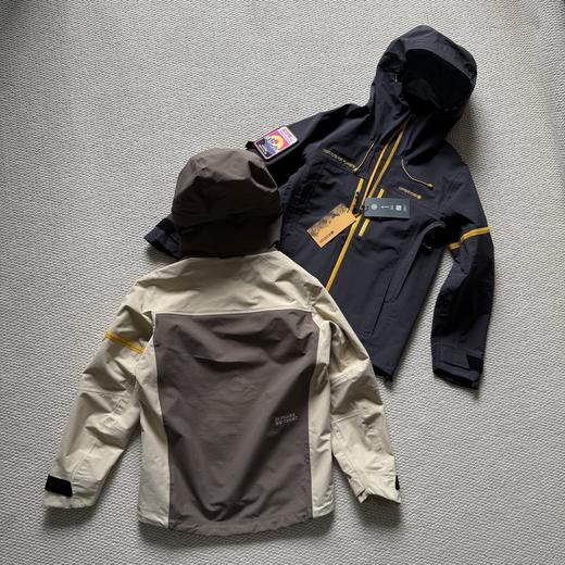 山海联名冲锋衣 户外登山防水男女款 UPPERVOID二普纬度 防水防风高透气 商品图3