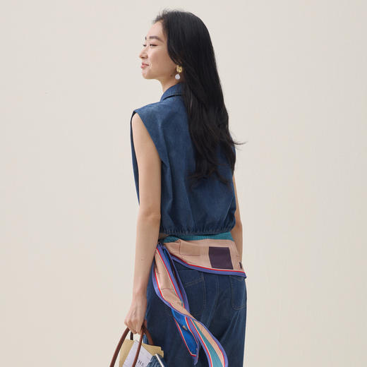 谜底牛仔衬衣无袖2026夏新品半拉链拼接丝巾印花上衣女262MS0456 商品图2