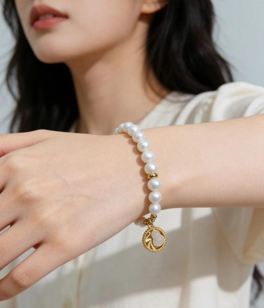 近圆强光 7mm淡水珍珠手链 主推 百搭通勤 经典款 [发：40] 商品图1