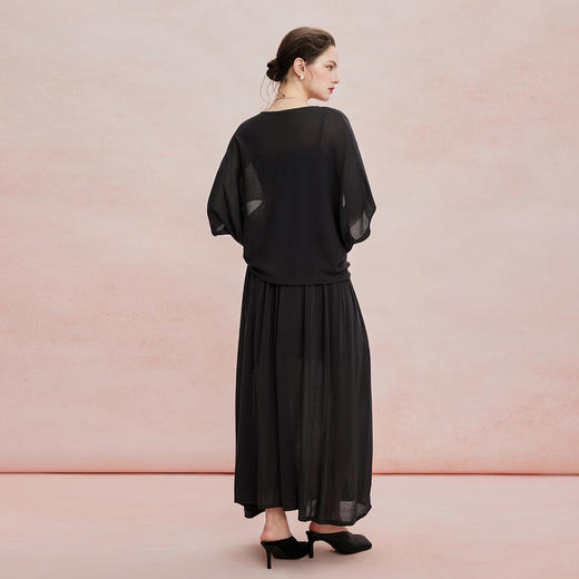 RF602斯尔丽26新款轻薄亚麻质感显瘦廓形上衣+松紧半裙休闲 商品图6