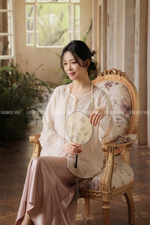 【门店同款】ENJOY夏季“游园戏梦”蝶绕花间上衣 170747772 商品图2