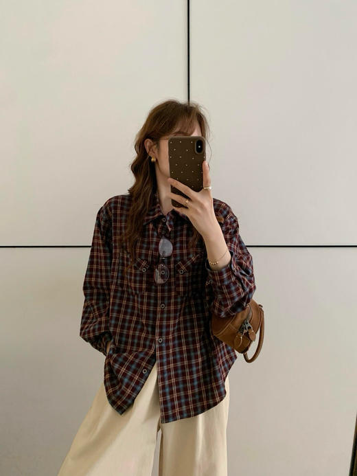 专柜实拍【全棉！亲肤透气】拉夏贝尔/La Chapelle必备品！韩系慵懒翻领排扣口袋长袖复古格子衬衫休闲百搭上衣 商品图3