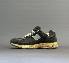 中性款低帮跑鞋hu