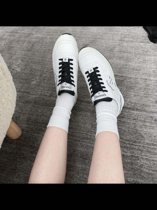 香奈儿 新款徽标黑白熊猫拼色德训休闲鞋 商品图6