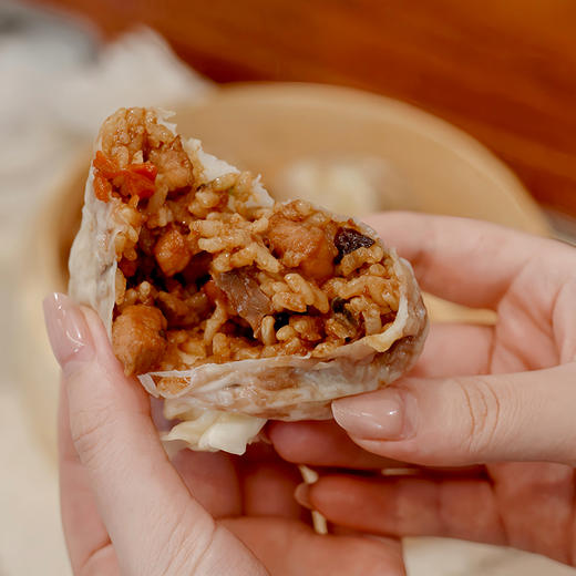 【扬州30年老师傅手工制作 软糯鲜美 纸皮烧卖】拳头大小 皮薄馅多 早餐、下午茶饱腹解馋 商品图3