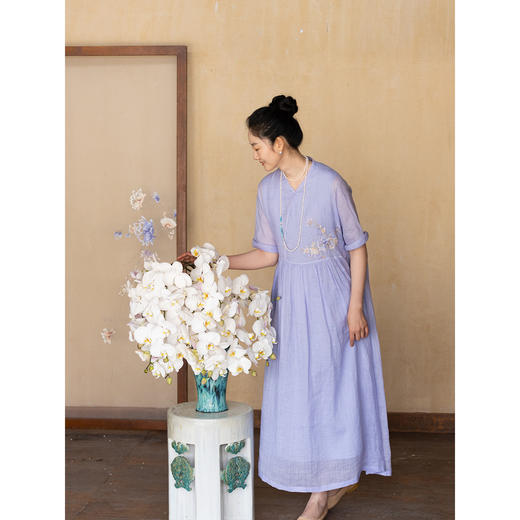 牧衣游原创 手工刺绣苎麻连衣裙女新款宽松轻薄古朴文艺长裙 云肆 商品图2