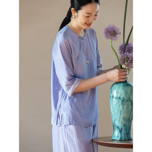 牧衣游原创 22姆米重磅双宫绸手工刺绣小衫古朴系带禅意上衣 星阳 商品图2