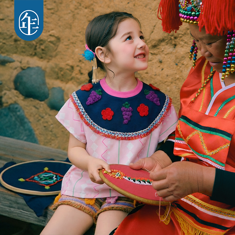 年衣童装儿童上衣2026年新款夏装短袖民族风宽松女孩打底衫