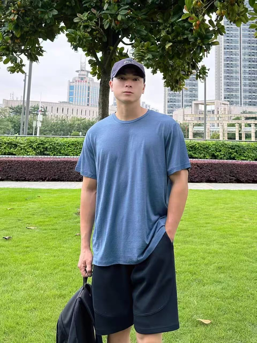 43-1 渠道圆正 炒鸡炒鸡好穿 男士羊毛短袖T袖