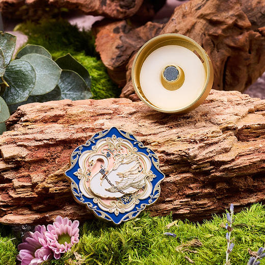 大英博物馆 天鹅贵族游戏棋盘系列 香氛车载礼盒 商品图2