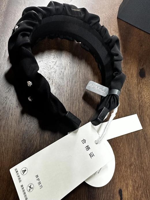 精品礼盒+礼袋！APM摩登奢钻褶皱水晶发箍  26Y04017- 商品图11