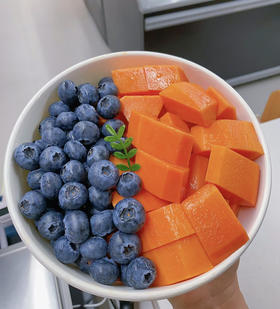 【鲜果切】火焰木瓜+花香脆蓝莓（750ml）