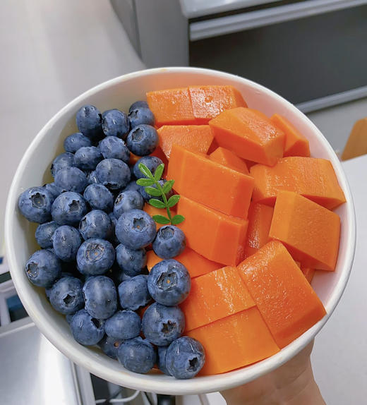 【鲜果切】火焰木瓜+花香脆蓝莓（750ml） 商品图0