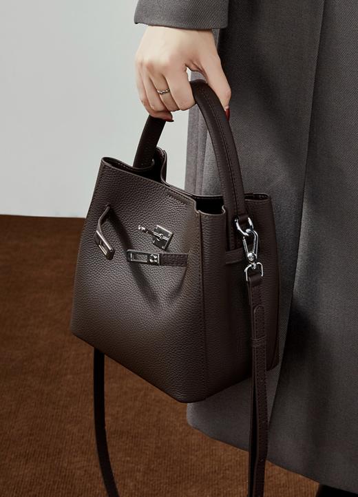 「两种包型-托特包/水桶包」洛诗琳定制“头层牛皮”大容量单肩包高级感简约通勤真皮手提包63523/63713 商品图4