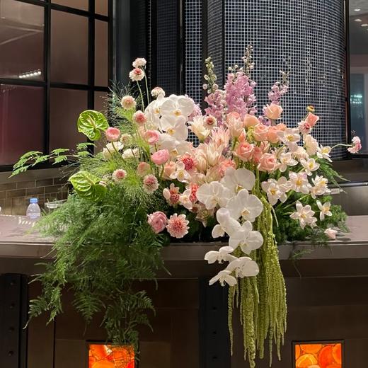 嘉誉-高端蝴蝶兰，郁金香混搭桌花 商品图0