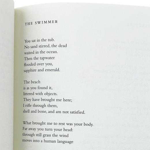 1962-2012 诗歌集 英文原版 Poems 1962-2012 诺贝尔奖2020得主 Louise Gluck 英文版进口原版英语书籍 商品图2