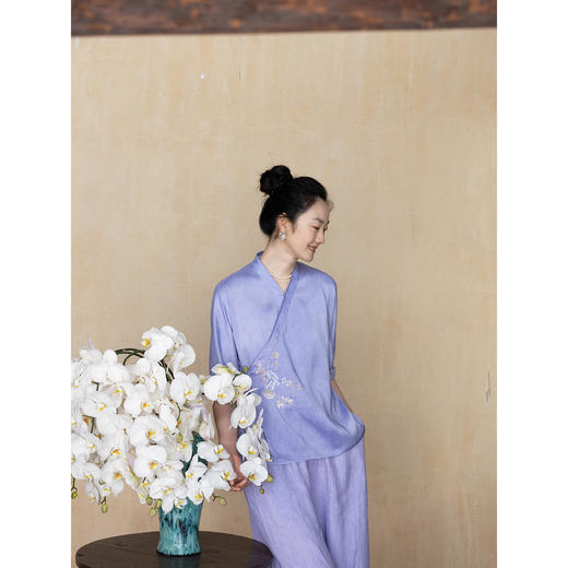 牧衣游原创 重磅双宫绸手工刺绣外套女复古斜襟系带宽松开衫 知晓 商品图1