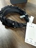 精品礼盒+礼袋！APM摩登奢钻褶皱水晶发箍  26Y04017- 商品缩略图9
