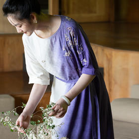 牧衣游原创 吊染手工刺绣柞蚕丝连衣裙新款宽松渐变真丝长裙 秘境