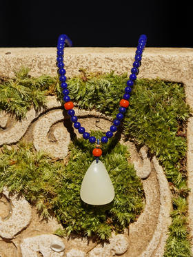 和田玉小籽料吊坠