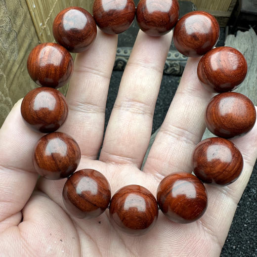 【周五秒杀】1.8*13颗 4星 小叶紫檀（偏树芯） 商品图5