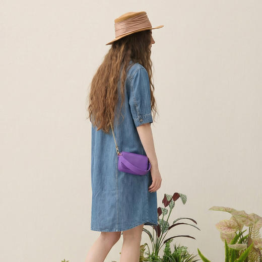 谜底牛仔连衣裙短袖女2025夏新款丹宁风翻领宽松直筒裙257ML7320 商品图2