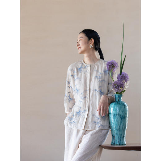 牧衣游原创 匹绣苎麻衬衫女新款轻薄圆领七分袖文艺宽松衬衣 花悦 商品图2