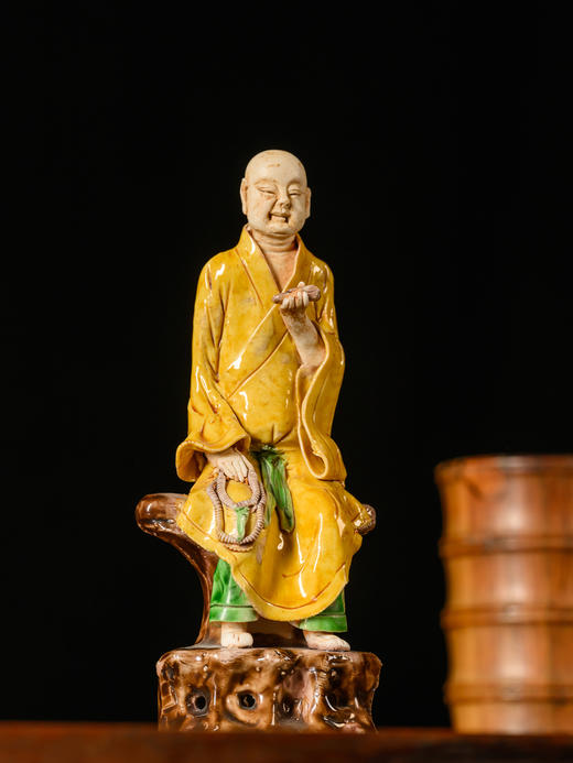 清	素三彩罗汉人物像 商品图1