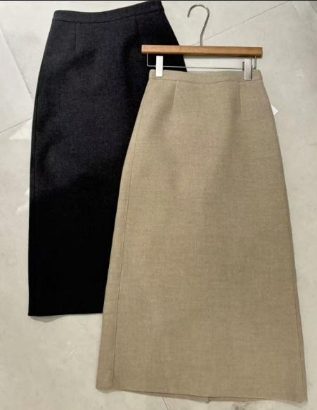 【门店同款】ENJOY冬季后松紧长半裙 160044643 商品图0