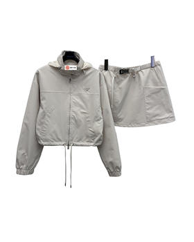 女款连帽外套腰带扣半裙套装zh020