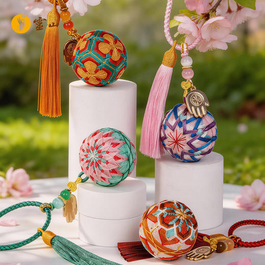 有球必应·灵山绣球挂件 商品图1