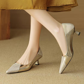 【预售5天】气质名媛尖头高跟鞋女新款法式时尚拼接真皮软底细跟浅口单鞋