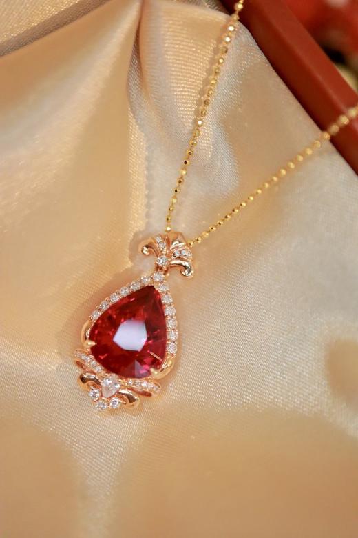 5克拉卢比莱碧玺吊坠 商品图2