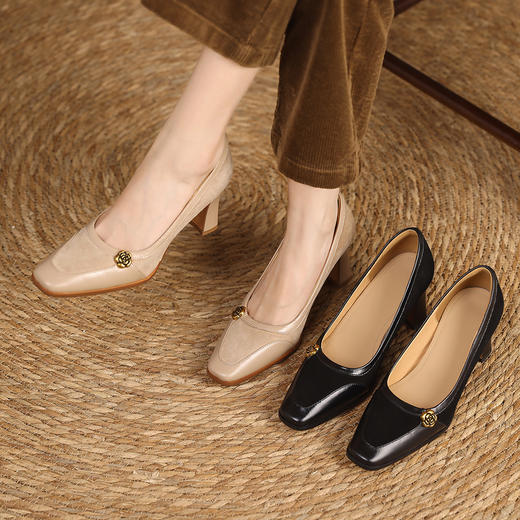 【预售5天】法式春秋百搭通勤风方头职业高跟鞋女 新款粗跟单鞋浅口鞋子&61942 商品图2