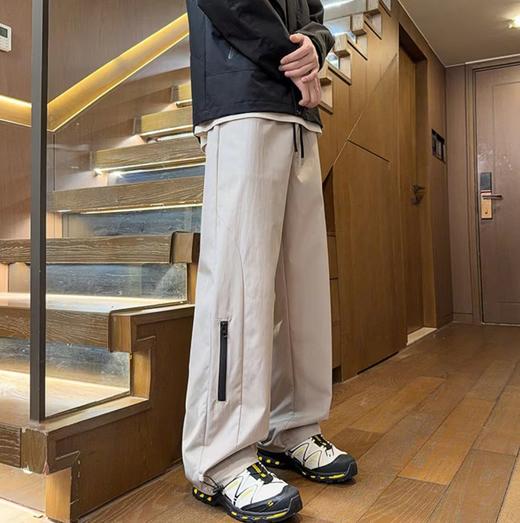 F040301春款新款魔术贴男士休闲工装暗格子双口袋宽松舒适直筒冲锋裤 商品图6