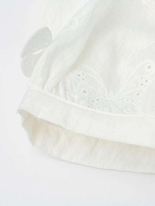 法式温柔风立体蝴蝶刺绣白衬衫女 圆领镂空泡泡袖宽松遮肉显瘦娃娃衫上衣 商品图4