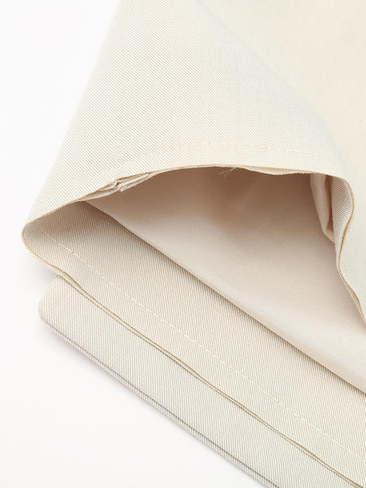 法式温柔风米白色小香风短袖外套女 圆领单排扣短款小西装 小个子通勤百搭开衫 商品图4