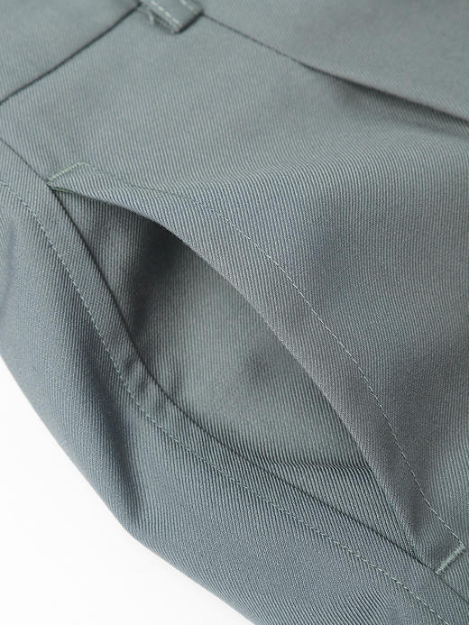 轻奢高级感高腰西装短裤女 绿光色压褶显瘦 A 字阔腿五分裤 小个子通勤气质休闲裤 商品图6