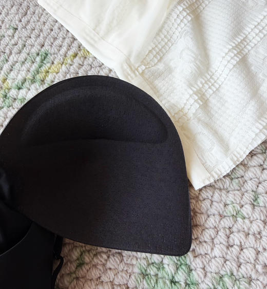 特价外贸水溶蕾丝吊带内衣 商品图1