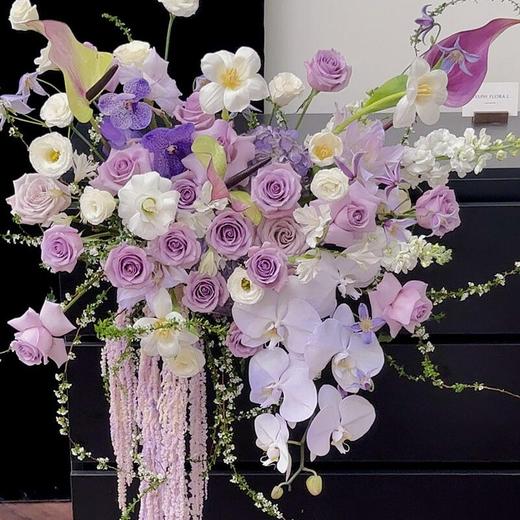 聚力同行-紫色系讲台插花 商品图2