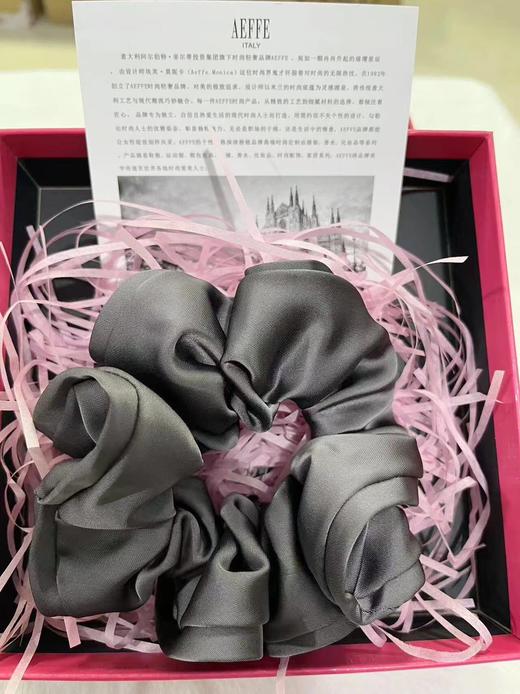 露思同款，品质很好，缎面大肠发圈带礼盒  26Y04018- 商品图3