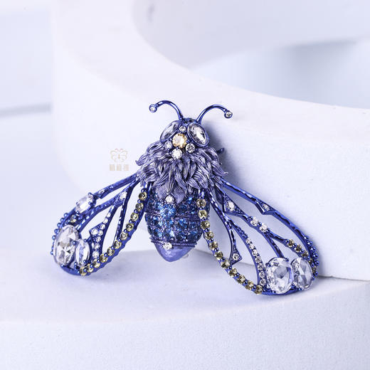 【花间使者】蓝宝石飞蛾胸针G2603108 商品图0