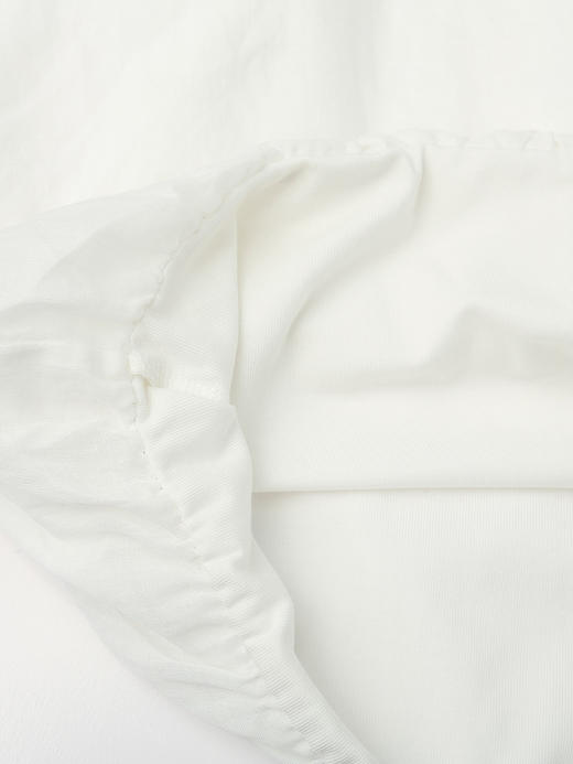 法式慵懒风白色假两件天丝衬衫套装女 内搭吊带 + V 领翻领宽松防晒衫 小个子度假风两件套上衣 商品图4