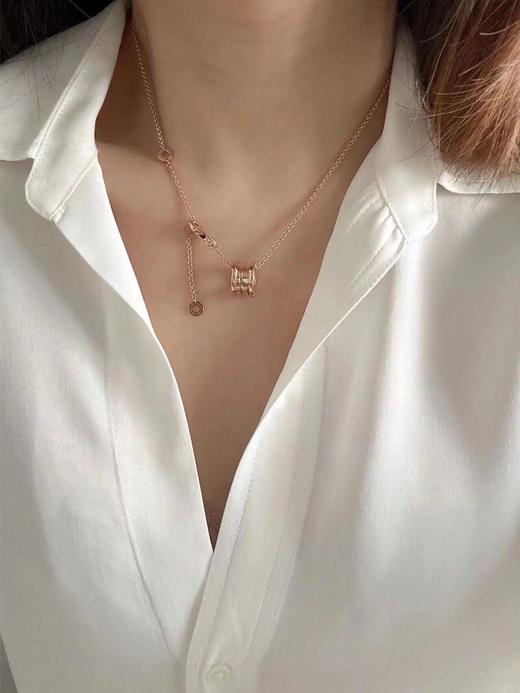 V金版【Z品定制级 1:1钢印 】宝格丽B.zero系列经典弹簧项链 首饰盒必有这款的一席之地 很好搭的一款，上身显贵 通勤休闲轻松驾驭 商品图2