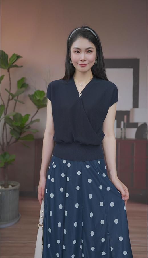 司歌针织v领知性短袖上衣女显瘦 G93G3508 商品图1